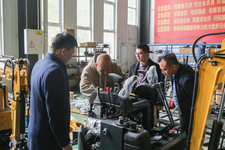 Signing Overseas! China Coal Group and Djibouti Businessmen Signed Long-term Purchase Cooperation Agreement on Construction Equipment